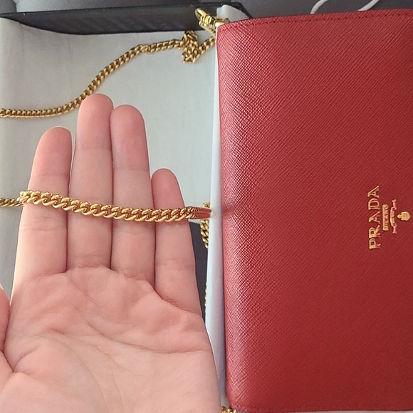 Prada Cross Body Saffiano Red Bag - Picture 2 of 6